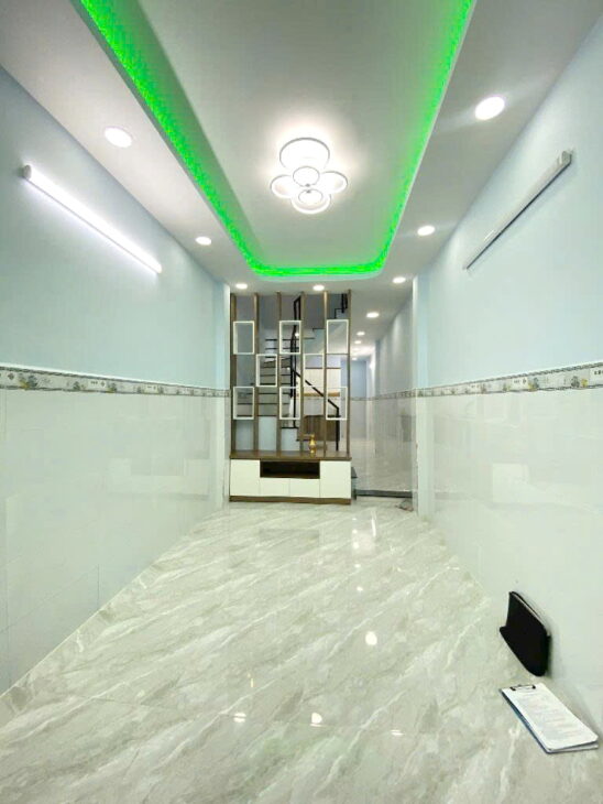 Nhà 2 tầng mới hẻm thông đường Nguyễn Chế Nghĩa P12Q8. Giá: 4,75 tỷ TL