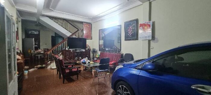 Nhà ngõ rộng Vũ Hữu 108mx4T, kinh doanh tốt, Giá giảm sốc 23.5 tỷ