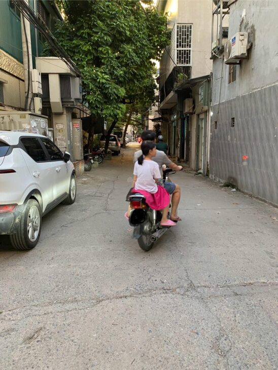 Bán nhà Định Công, 34m2, MT 3.7m, ngõ ô tô tránh đỗ ngày đêm, giá 6,1 tỷ