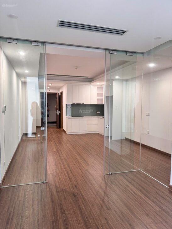 Bán nhanh căn 48.89m2 tòa Legend Residence-14 Trần Quang Khải Hair Phòng