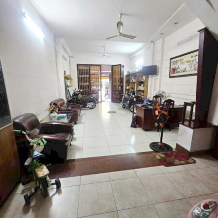 Mặt tiền 5x20m Dương Quang Đông P5Q8, Giá 20 tỷ Mặt tiền 5x20m Dương Quang Đông P5Q8, Giá 20 tỷ