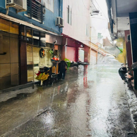 TÂN BÌNH – CHỢ PHẠM VĂN HAI – NGANG KHỦNG 8M – 4 TẦNG – DÒNG TIỀN CAO – CHỈ 8.X TỶ.