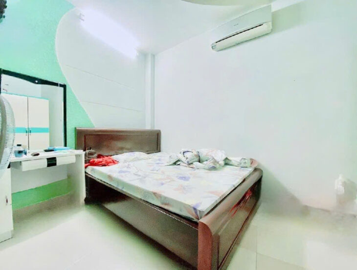 TÂN BÌNH – CHỢ PHẠM VĂN HAI – NGANG KHỦNG 8M – 4 TẦNG – DÒNG TIỀN CAO – CHỈ 8.X TỶ.