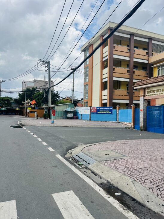 Bán nhà mặt tiền Phú Định 6×22 vuông A4 chỉ 13 tỷ