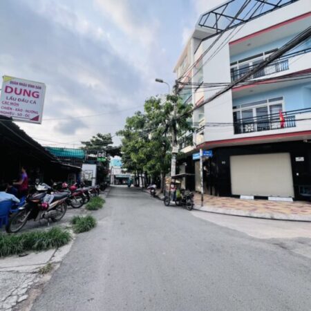 🌟 ĐẤT HIẾM 2 MẶT TIỀN – NGANG KHỦNG 6M – HẺM XE HƠI 11M TRƯỚC SAU – GIÁP QUẬN 1 – CHỈ NHỈNH 17 TỶ 🌟 ĐẤT HIẾM 2 MẶT TIỀN – NGANG KHỦNG 6M – HẺM XE HƠI 11M TRƯỚC SAU – GIÁP QUẬN 1 – CHỈ NHỈNH 17 TỶ