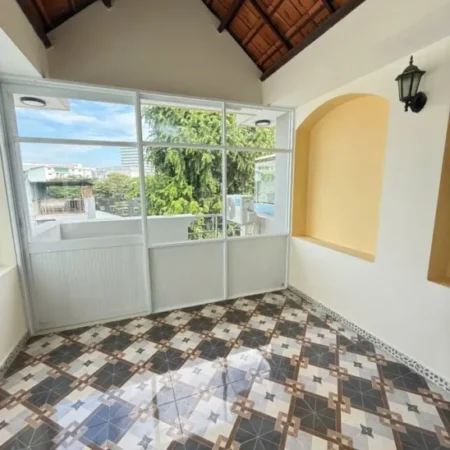 Bán nhà MT 5 tầng Nguyễn Thái Bình P4 Tân Bình, DTSD 140m2 chưa đến 11 tỷ TL