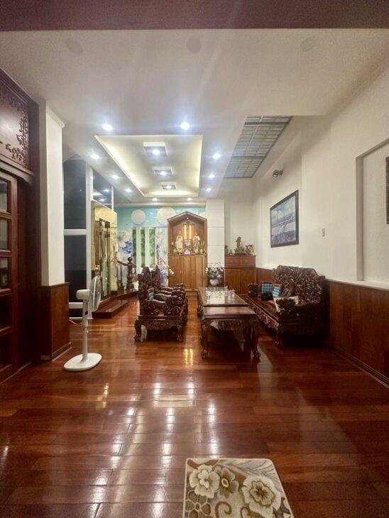 Bán biệt thự cao cấp mặt tiền 24×60, Khuông Việt – Âu Cơ quận Tân Phú chỉ 98 tỷ