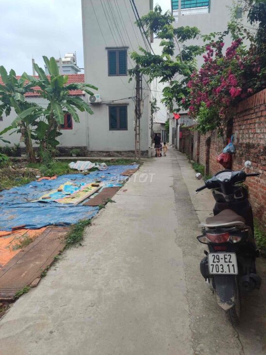 Bán đất Kim Chung, 58m, oto lùi vào đất, giá đầu tư.