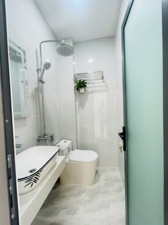 Nhà đẹp 1 trệt 1 lầu, 32m2, 3PN, gần MT Nơ Trang Long – Bình Thạnh, giá hơn 4 tỷ