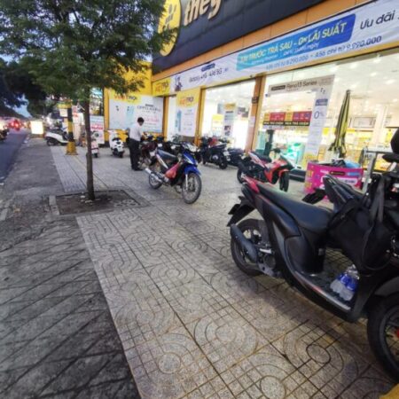 Bán nhà mặt tiền 20x21m giá 30 tỷ Đường Lê Văn Khương Bán nhà mặt tiền 20x21m giá 30 tỷ Đường Lê Văn Khương