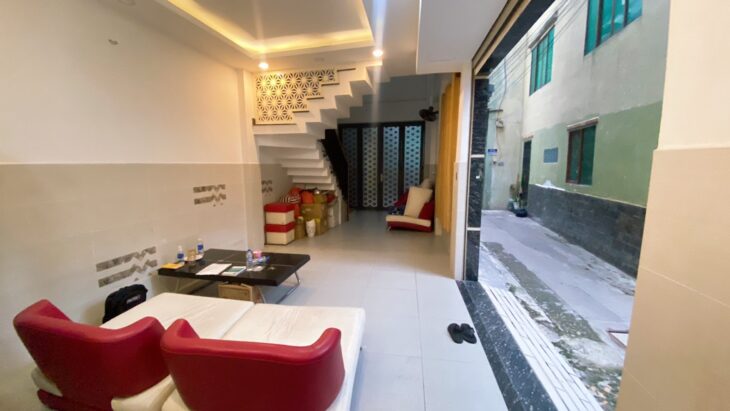 Huỳnh Văn Bánh – Phú Nhuận – LÔ GÓC PHÙ HỢP CHDV. NỞ HẬU