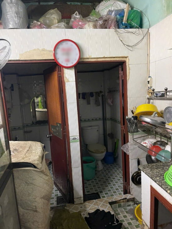 Chủ cần tiền giảm 1 tỷ!!! Nhà phố Mặt tiền đường Hưng Phú lề đường rộng thoáng thuận tiện cho việc