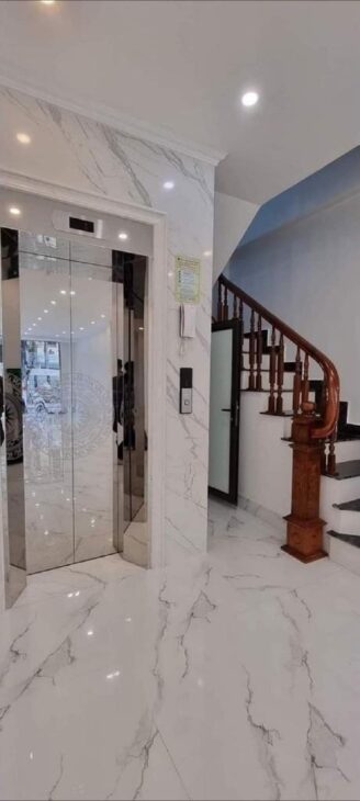 Nhà mặt đường Thanh Đàm 51m x6T, thang máy, kinh doanh đỉnh. Giá 17.4 tỷ