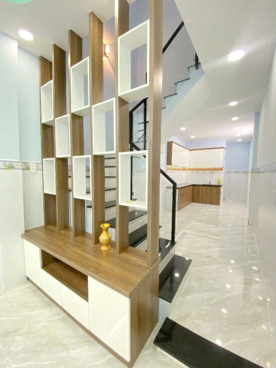 Nhà 2 tầng mới hẻm thông đường Nguyễn Chế Nghĩa P12Q8. Giá: 4,75 tỷ TL
