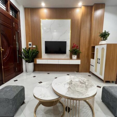 XUÂN PHƯƠNG- NAM TỪ LIÊM NHÀ ĐẸP FULL NỘI THẤT Ở NGAY- 20M RA Ô TÔ- 50M RA ĐƯỜNG Ô TÔ TRÁNH