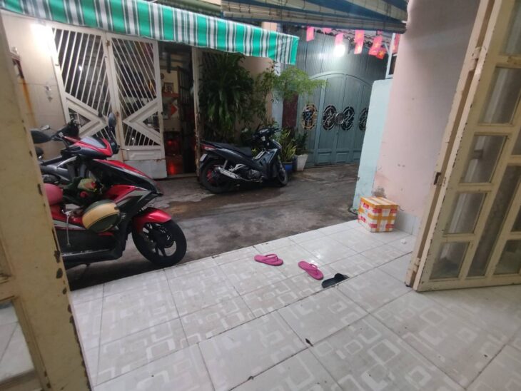 SIÊU HOT, CẦN TIỀN CẦN BÁN GẤP NHÀ, BÔNG SAO [ P5, Q8] DT: 42M2 (4.35X 10M) CHỈ 3.25 TỶ