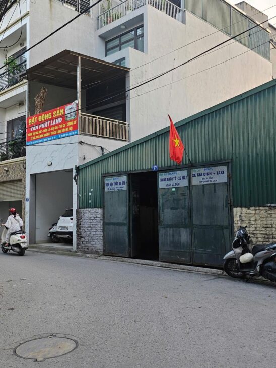 NHÀ C4 GIA QUẤT 22 tỷ 125m MẶT TIỀN 8m NGÕ Ô TÔ KINH DOANH,LONG BIÊN