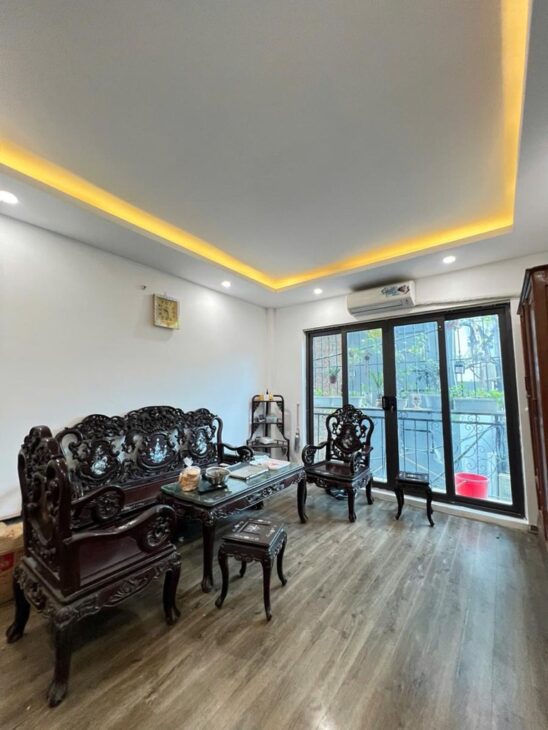 TRỊNH ĐÌNH CỬU – 36M2 – 10M RA PHỐ – NHÀ MỚI ĐẸP – FULL NỘI THẤT – LÔ GÓC THOÁNG SÁNG