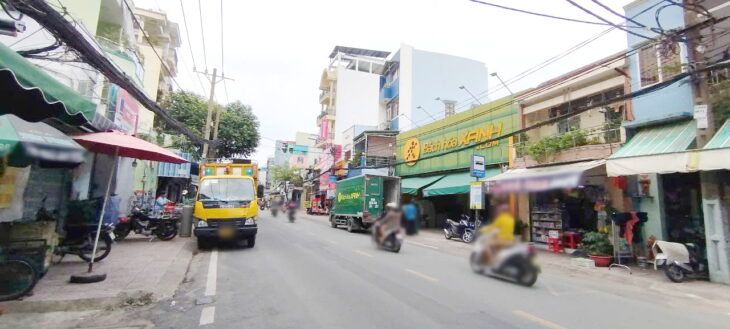 Chủ cần tiền giảm 1 tỷ!!! Nhà phố Mặt tiền đường Hưng Phú lề đường rộng thoáng thuận tiện cho việc
