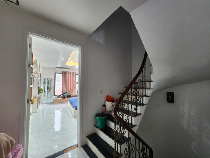 Nhà đẹp mặt phố Chùa Quỳnh 45m x5T, mt 4.8m, kinh doanh đỉnh. Giá 20.5 tỷ