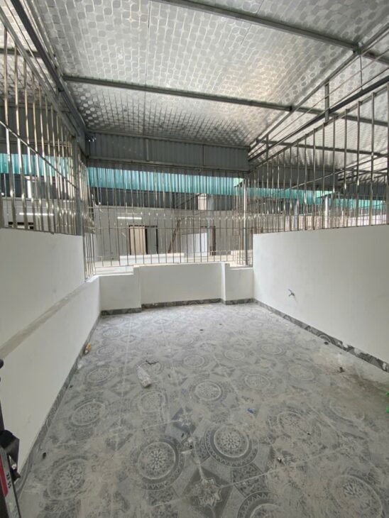 BÁN NHÀ 5 TẦNG PHÚC LỢI – Ở NGAY – GIÁ TỐT 4.XX TỶ – LH EM HUYỀN 0383 150 180