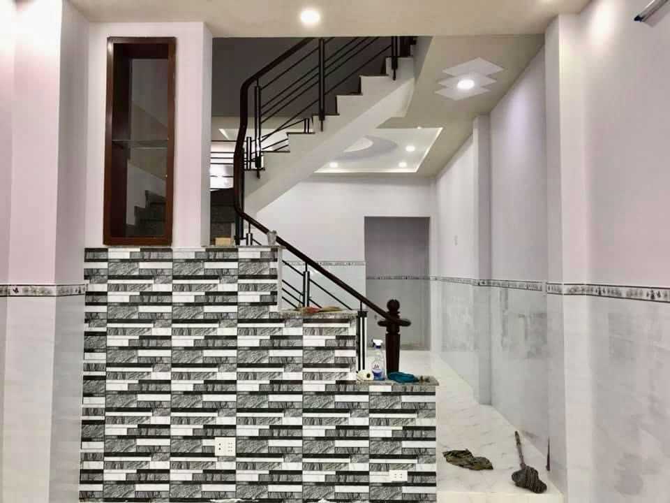 XE HƠI ĐẬU CỬA – SỔ VUÔNG A4, NHỎ XINH, LUNG LINH DỄ CHỐT.