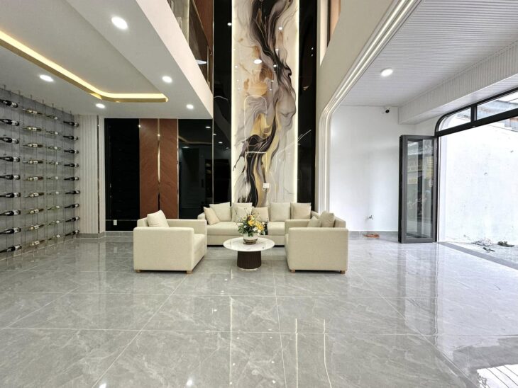 SIÊU PHẨM MẶT PHỐ TRỊNH VĂN BÔ, 136M2X6T,3 MẶT TIỀN=30M, KD,THANG MÁY,50 TỶ