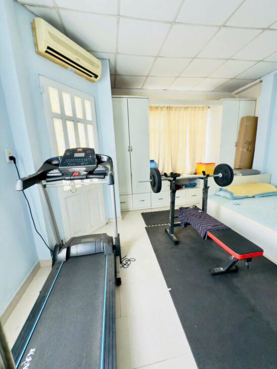 Nhà căn góc hẻm Dương Bá Trạc P1Q8. Giá 4,88 tỷ TL