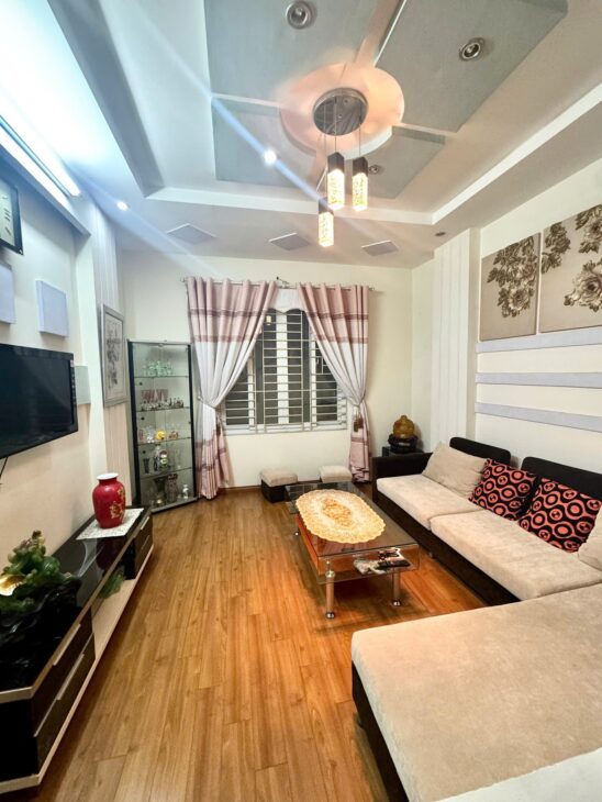 NHÀ HIẾM PHỐ PHAN KẾ BÍNH-BA ĐÌNH. 40M2x 5 Tầng- MT4m -8,5 Tỷ