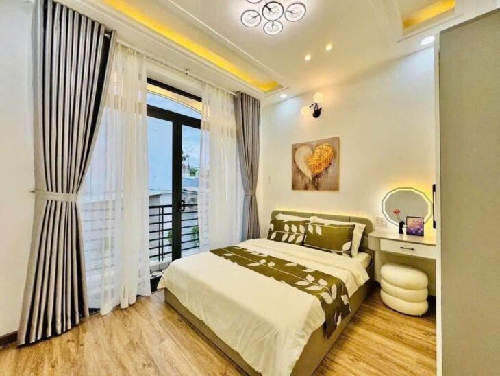 “🏢 NHÀ PHỐ NGỌA LONG- 7 TẦNG, MT 4.2M – THANG MÁY – Ô TÔ ĐỖ
