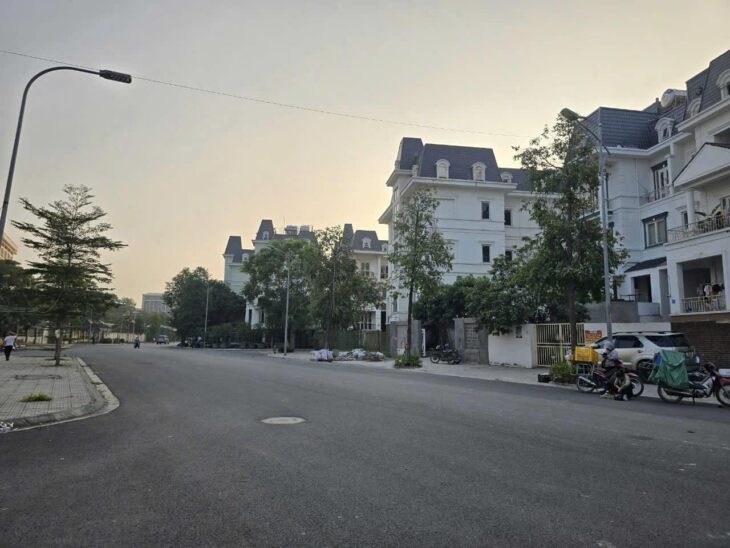 ???? BÁN NHÀ 5 TẦNG- ĐỨC DIỄN – Ô TÔ ĐỖ CỔNG – MẶT TIỀN RỘNG