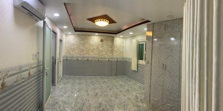 Cho thuê nhà Cô Giang, Phú Nhuận, DT 5mx5m, 5 tầng, hẻm lớn, vừa ở vừa KD