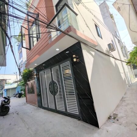 BÁN NHÀ MỚI CĂN GÓC 2 TẦNG TTTP HẺM Ô TÔ ĐƯỜNG QUỐC TUẤN P.TÂN TIẾN