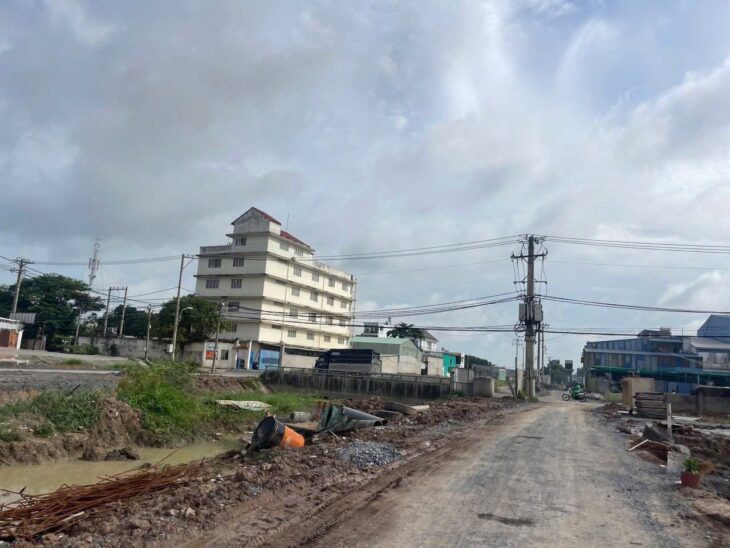 Bán đất mặt tiền 16x63m giá 24 tỷ Đường Kênh Tiêu