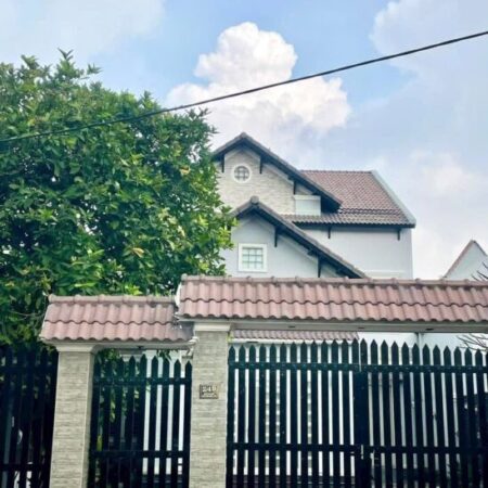 Bán nhà mặt tiền 2 tầng 10x25m giá 16,5 tỷ Đường Trần Văn Mười Bán nhà mặt tiền 2 tầng 10x25m giá 16,5 tỷ Đường Trần Văn Mười