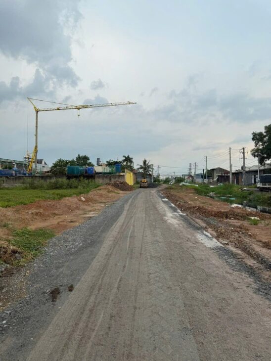 Bán đất mặt tiền 16x63m giá 24 tỷ Đường Kênh Tiêu