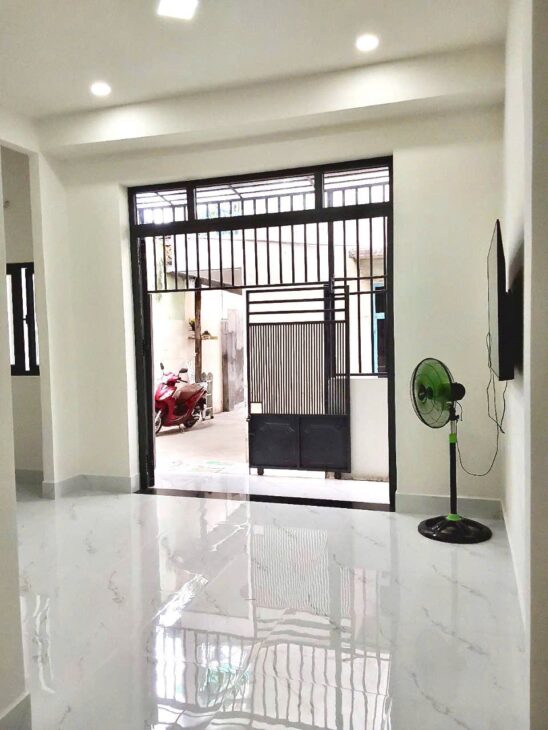 BÁN NHÀ 2 TẦNG TTTP HẺM PHAN ĐÌNH GIÓT PHƯƠNG SÀI 3TY290