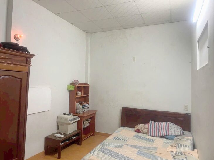 BÁN NHÀ 2 TẦNG ĐƯƠNG 2 Ô TÔ GẦN NHÀ THỜ BA LÀNG GẦN BIỂN VĨNH HOÀ