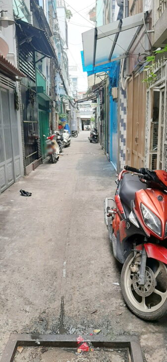 Nhà 2 tầng mới hẻm thông đường Nguyễn Chế Nghĩa P12Q8. Giá: 4,75 tỷ TL