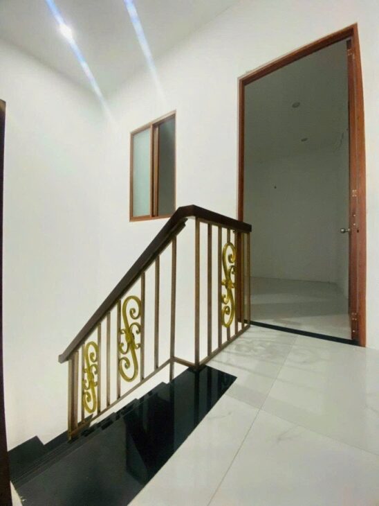 Bán căn nhà Linh Tây Thủ Đức – 1 trệt 1 lầu – gần Kha Vạn Cân – giá chỉ 3.4 tỷ