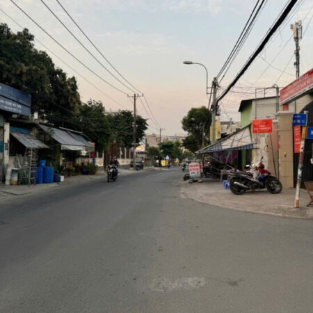 GẦN KINGKOI Q9, LÊ VĂN VIỆT ĐANG BÁN LÔ ĐẤT 3,xTỶ GẦN KINGKOI Q9, LÊ VĂN VIỆT ĐANG BÁN LÔ ĐẤT 3,xTỶ