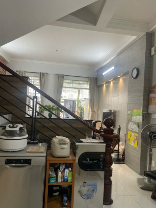 Bán nhà 72m², 4 tầng, 4PN, Linh Trung, Thủ Đức, 7.35 tỷ