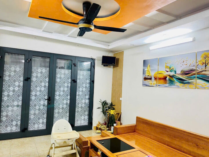 Bán nhà 5 tầng, 4PN, 4WC, Tân Mai, Hoàng Mai, Hà Nội, sổ đỏ