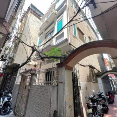 TRUNG TÂM BA ĐÌNH QUẬN – GẦN PHỐ – LÔ GÓC 4 THOÁNG – MẶT TIỀN RỘNG – Ở THÍCH