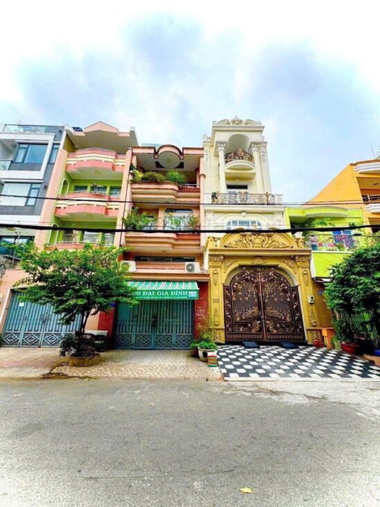 BÁN NHÀ – MẶT TIỀN KINH DOANH – KHU TÊN LỬA – 100M2 – 5 X 20M – CHỈ 13.7 TỈ
