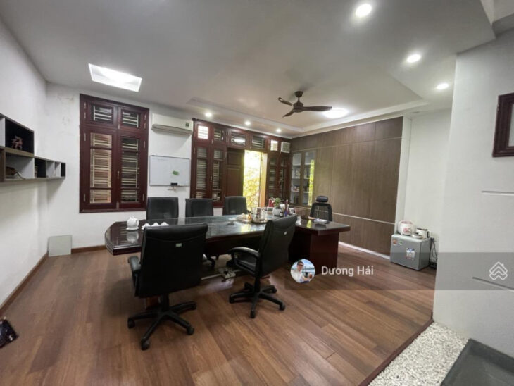 Bán nhà Mặt Phố Xuân Thuỷ Cầu Giấy – 80m 4 Tầng Kinh Doanh Đỉnh – Gần ĐH Ngoại Ngữ