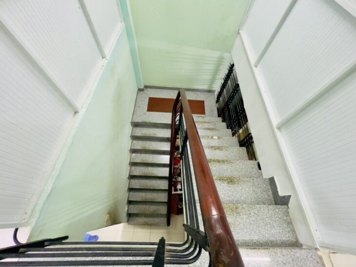 Bán Nhà Nơ Trang Long (4.2×16), 1 bước ra Xe Hơi chỉ 6 Tỷ