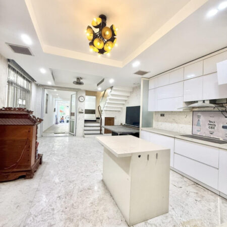 Bán nhà mặt tiền 4 Tầng, 106m2 (4.4×24) Âu Dương Lân, Quận 8, Sổ Hồng hoàn công, 18.5 tỷ Bán nhà mặt tiền 4 Tầng, 106m2 (4.4×24) Âu Dương Lân, Quận 8, Sổ Hồng hoàn công, 18.5 tỷ