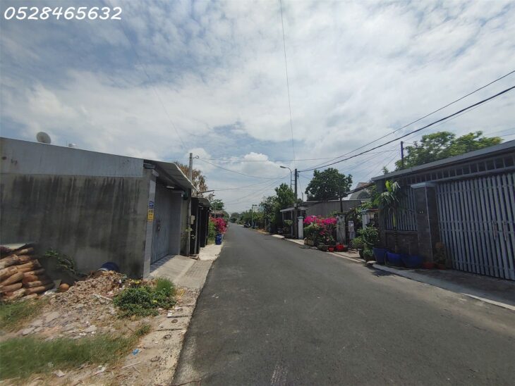 Ra nhanh lô đất biệt thự cực đẹp 1100m2 đường Tân Thông Hội 32x36m