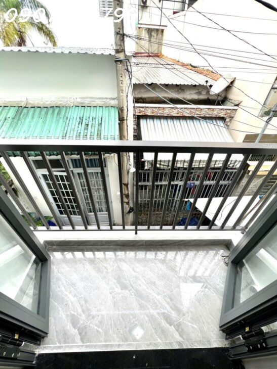 cần bán gấp nhà nguyễn thị kiểu quận 12 2 tấm 68m2 nở hậu giá 3,8 tỷ tl